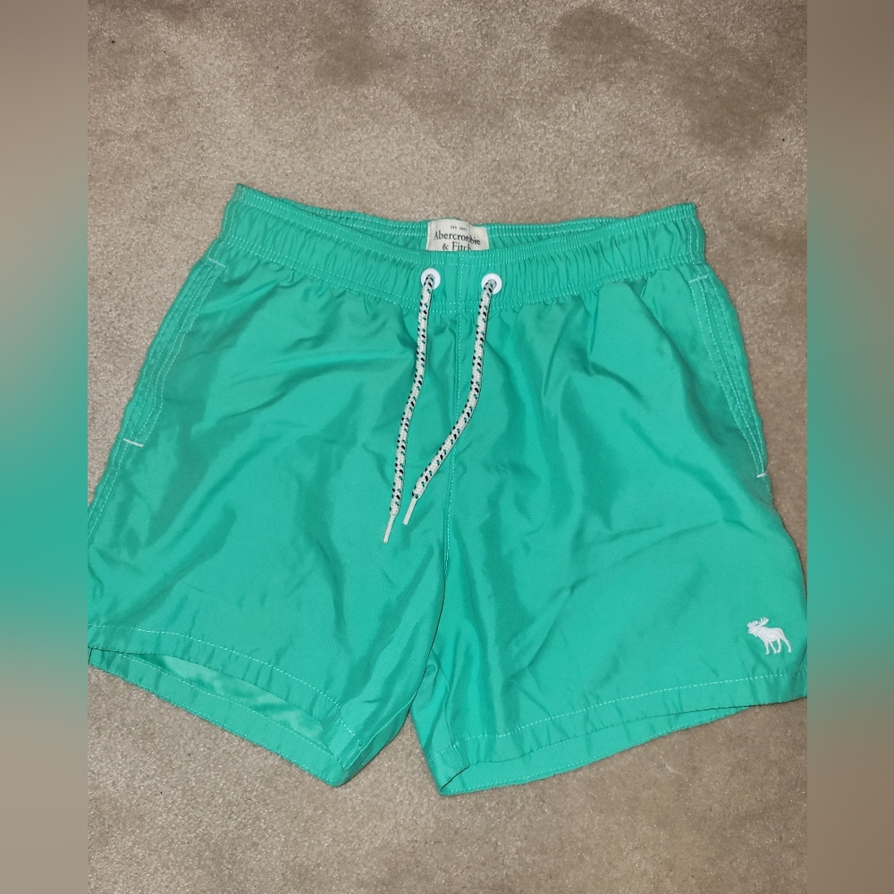 Abercrombie green swim trunks Small